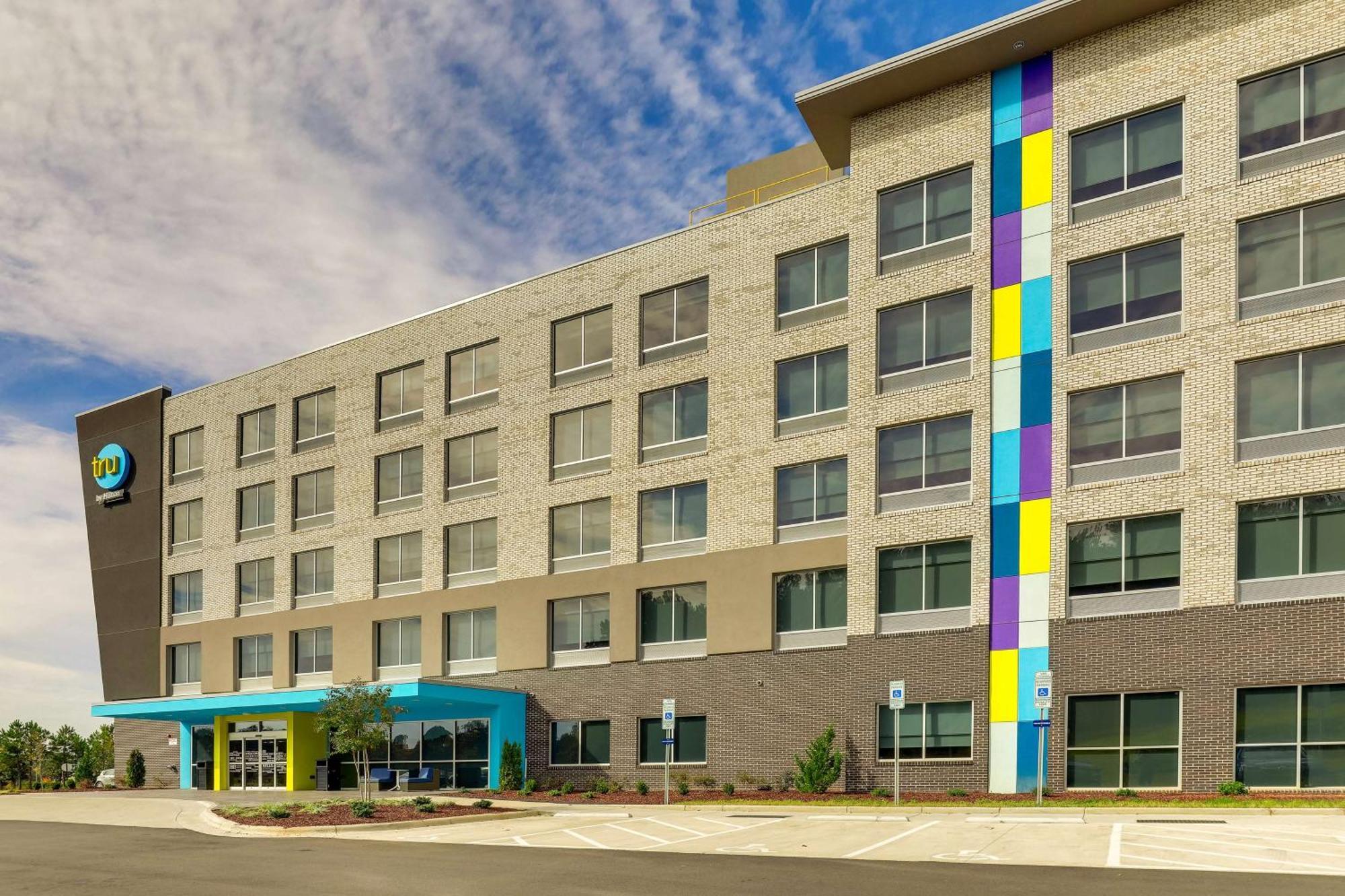 Hotel Tru By Hilton Raleigh 3*